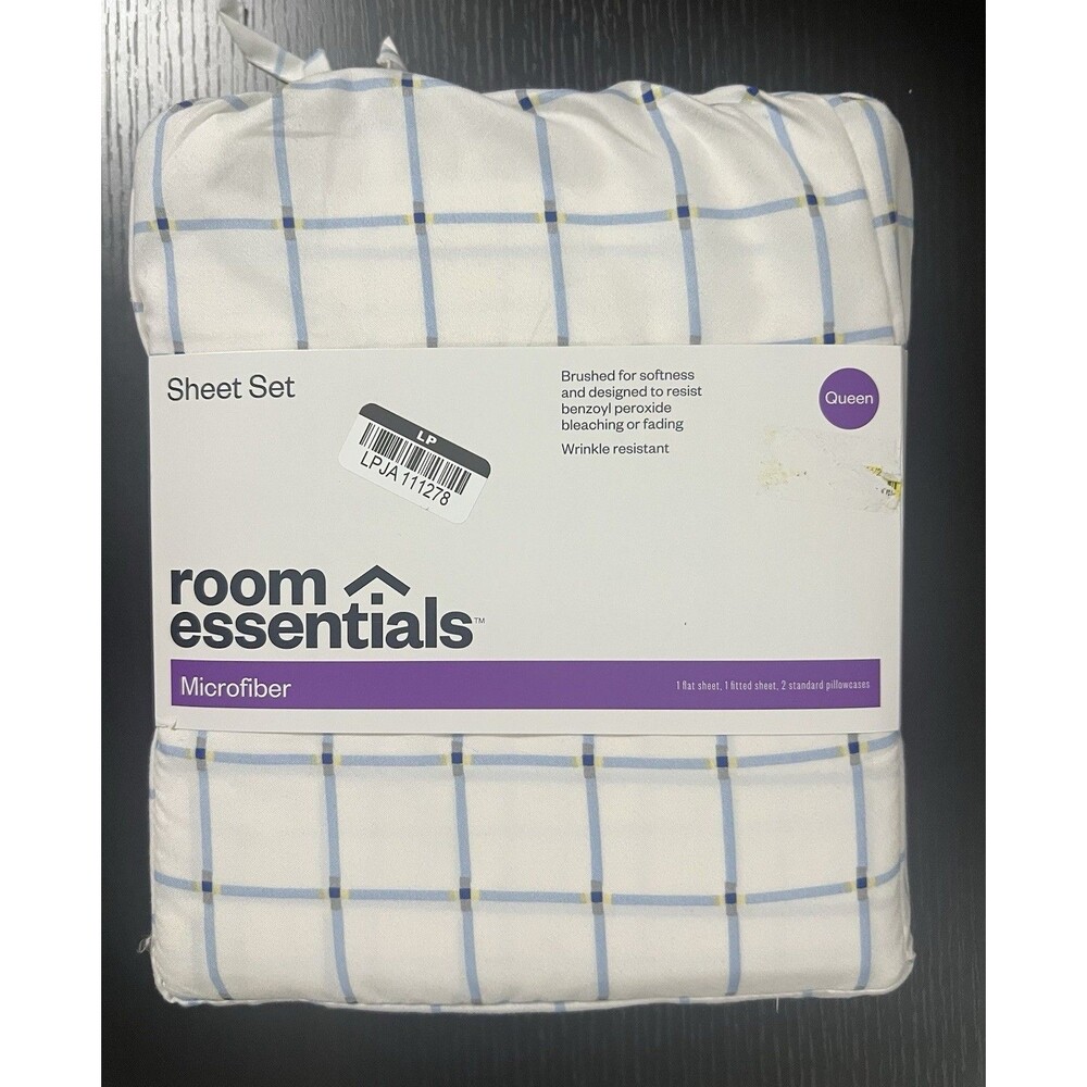 Room Essentials White Checkered Microfiber Queen Bed Sheet Set